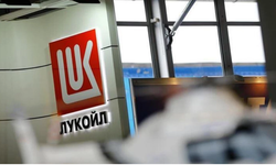 Lukoil, uluslararası biriminin satışı için Carlyle ile anlaştı