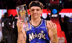 Son üç yılın şampiyonu, bu yıl smaç yarışmasında yok