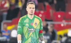 Beşiktaş’ta Mert Günok ile yollar resmen ayrıldı