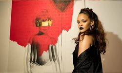 Üç çocuk annesi Rihanna’dan dikkat çeken çıkış