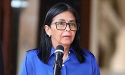 Venezuela geçici lideri Rodriguez'den ABD'ye rest: Tehditlerden korkmuyorum!