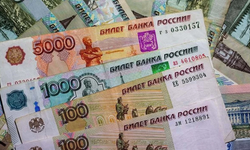 Rusya’da 2025 bütçesi açık verdi: Petrol ve gaz gelirleri sert düştü