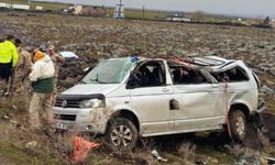 Şırnak'ta turistleri taşıyan araç devrildi: Çok sayıda ölü ve yaralı var!