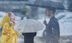 Soğuklar geri dönüyor: 35 il için sarı kod uyarısı verildi! İstanbul'a kar yağacak mı? İllere göre hava sıcaklıkları