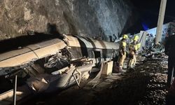 İspanya'da demiryolu faciası: İki hızlı tren çarpıştı, 39 ölü