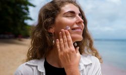 Güneş koruyucularda yazan "SPF" nedir?