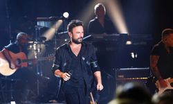 Tarkan 6 yıl sonra İstanbul'da sevenleriyle buluştu