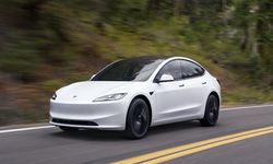 Tesla'dan radikal karar: İki model üretimden kalkıyor