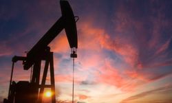 Venezuela'ya 300 milyon dolarlık petrol geliri