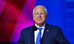 Minnesota Valisi Walz'dan Trump'a çağrı