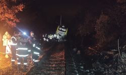 Bandırma-İzmir seferini yapan trende kaza: 150 yolcu tahliye edildi