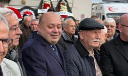 Turhan Çömez'in acı gününde gülüşmeler dikkat çekti