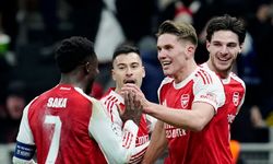 Arsenal ve Bayern son 16 biletini kaptı