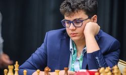 ‘Büyük Usta’ Erdoğmuş, ‘Satrancın Wimbledon’da’ ülkemizi temsil edecek.