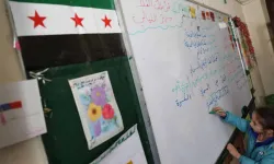 Suriye'de müfredat değişti: Kürtçe seçmeli ders oldu