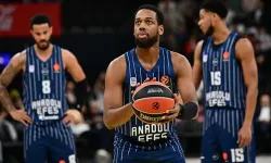 Anadolu Efes EuroLeague'de Maccabi Rapyd karşılaşmasını Sırbistan'da oynayacak