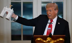 Trump Washington’a altın kaplamalı tak diktiriyor: "En büyüğü bizim olacak!"