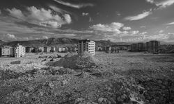 Enkazdan belleğe: “Depremin İzinde: Geri Döneceğiz”