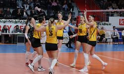 VakıfBank’ın Sultanlar Ligi’nde bileği bükülmüyor