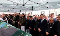 Kocaelispor–Beşiktaş maçında hayatını kaybeden taraftar Harda Kaçmaz son yolculuğuna uğurlandı