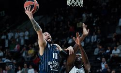Anadolu Efes'ten gövde gösterisi! Virtus Bologna’yı 31 sayı farkla devirdi