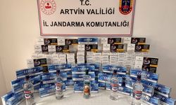 Artvin'de jandarmadan kaçakçılara ocak darbesi: Binlerce paket sigara ve litrelerce içki yakalandı!