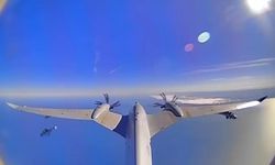 Bayraktar AKINCI’dan bir ilk: EREN mühimmatı ile hava atışında tam isabet