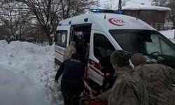 Kemaliye’de toprak kayması: 1 işçi hayatını kaybetti