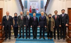 Adalet Bakanı Gürlek, İstanbul 2 No'lu Barosunun başkan ve yönetimi ile görüştü