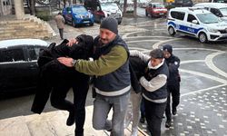 Konya'da altın diye bakır ve çinko satarken yakalandılar!