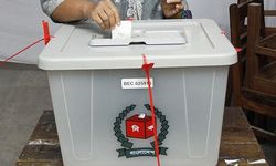 Bangladeş'te hem genel seçim hem referandum heyecanı