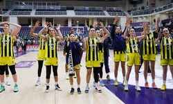 Fenerbahçe Opet'den tarihi başarı! Üst üste 6 kez...