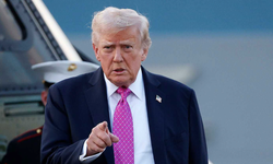 Trump kendisini protesto eden Müslüman kongre üyelerinin sınır dışı edilmesini talep etti