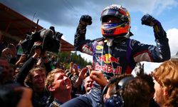 Horner: "Ricciardo şampiyon olabilecek seviyedeydi"