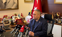 Mesut Özarslan: "Özgür Özel hakkında bu sabah itibarıyla savcılığa suç duyurusunda bulundum" | VİDEO