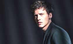 Şarkıcı Edis adli kontrolle serbest bırakıldı