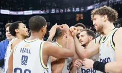 Fenerbahçe Beko Euroleague'de Paris Basket'i mağlup etti!
