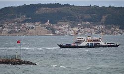 Gökçeada ve Bozcaada seferlerine fırtına engeli: Bazı seferler iptal edildi