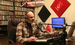 Gündüz muhasebeci, gece radyocu! 3 meslekte tek isim: Siz bu tempoya dayanabilir miydiniz?