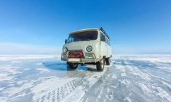 Rusya'da facia: Baykal Gölü'nde buzlar kırılınca 8 turist hayatını kaybetti