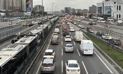 İBB Meclisi'nde ulaşıma yüzde 20 zam teklifi!