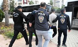 İstanbul Emniyeti'nden yasadışı bahis ve POS operasyonu!