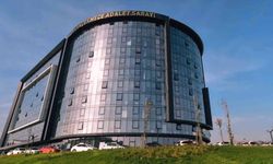 Küçükçekmece Adliyesi'nde hakime saldırı girişimi: Avukat gözaltına alındı