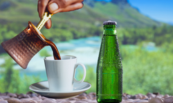 Türk kahvesi ile maden suyu içilir mi? Türk kahvesi yanında içilen maden suyunun faydaları