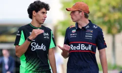 Verstappen: "2026'da Bortoleto'yu podyumda görmeyi umuyorum"
