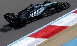 Verstappen, Mercedes'in hızını sakladığını düşünüyor