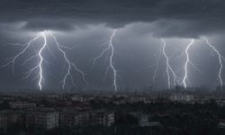 Meteoroloji peş peşe uyardı! Yağış, fırtına ve kar etkili olacak!