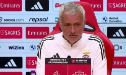 Mourinho yine çılgına döndü: Maç sonu hakemlere sert çıkıştı!