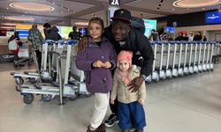 Junior Olaitan, Beşiktaş'la sözleşme imzalamak için İstanbul'da