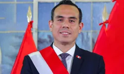 Peru'da geçici Devlet Başkanı Jeri görevden alındı